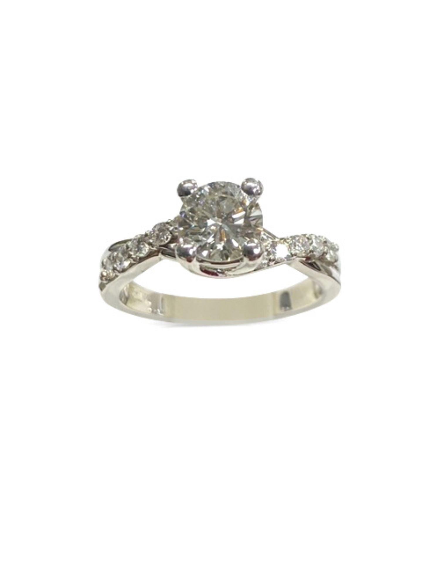 14k Round Cut Twisted Diamond Engagement Ring