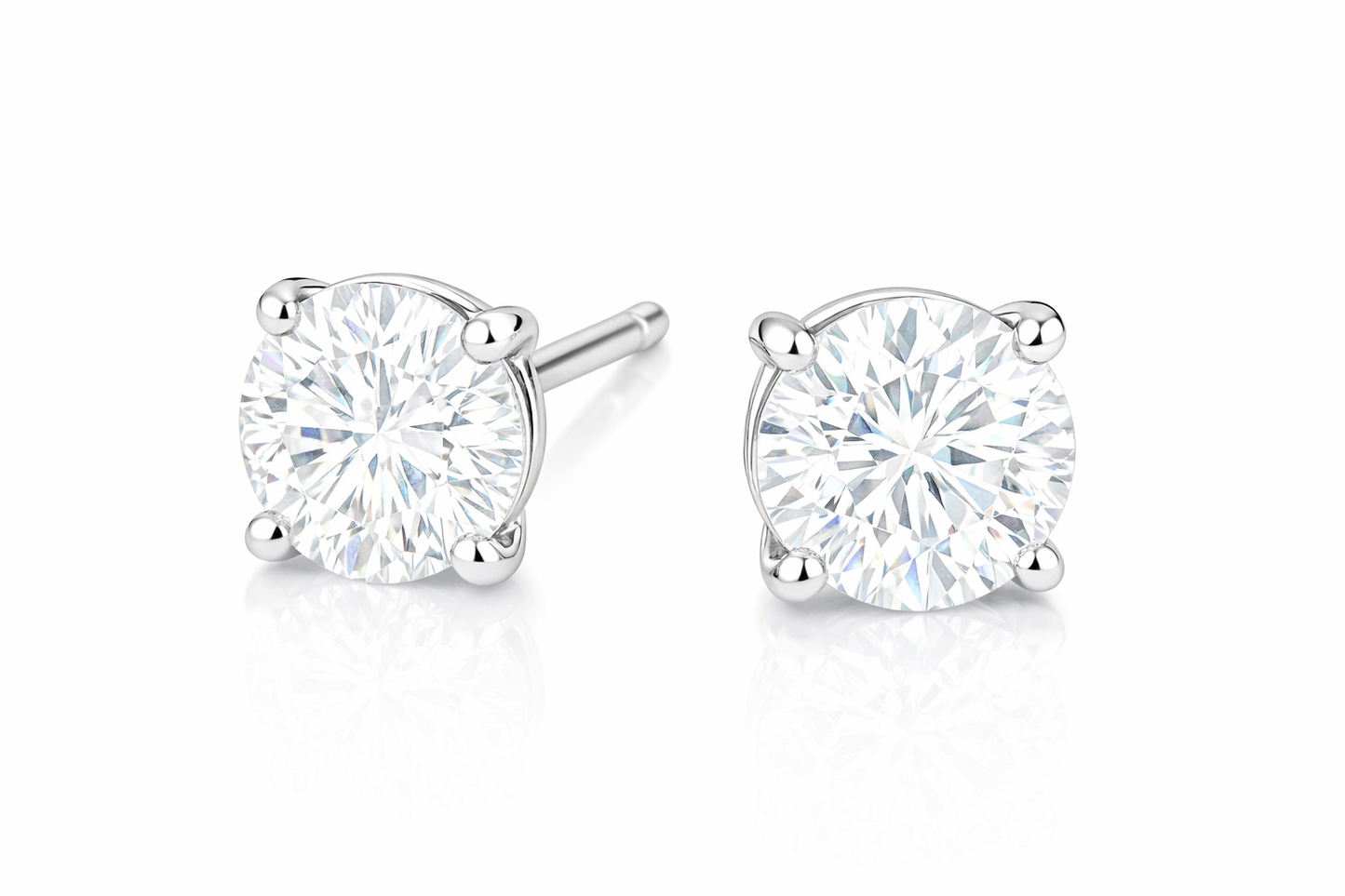 14k White Gold Diamond Stud Earrings
